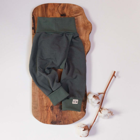 Kuschelige Split-Pants aus Bio-Baumwolle